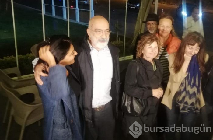 Altan en çok gökyüzüne bakmayı özlediğini belirtti!