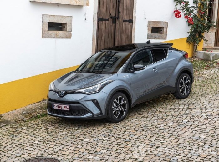 2020 Toyota C-HR yenilendi