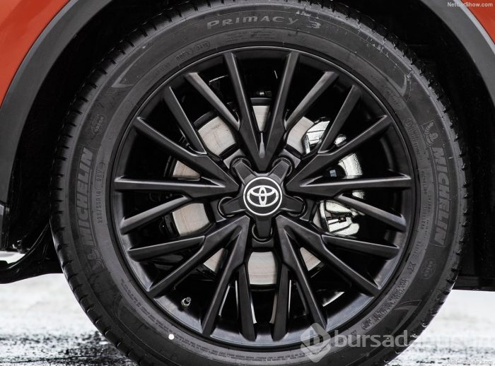 2020 Toyota C-HR yenilendi