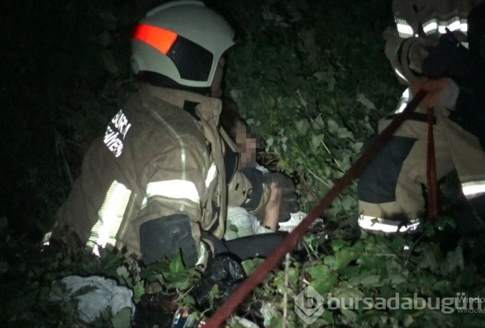 Bursa'da dengesini kaybederek uçurumdan yuvarlanan genç kız telefonunu canından daha çok önemsedi!