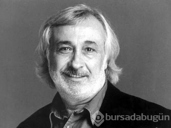 Zehirli ıspanak Müjdat Gezen'i de hastanelik etti!