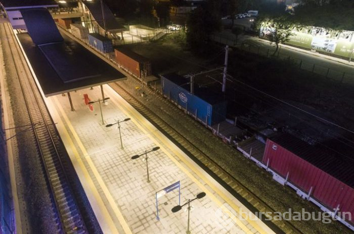 Çin'den Avrupa'ya giden ilk yük treni Marmaray'dan geçti