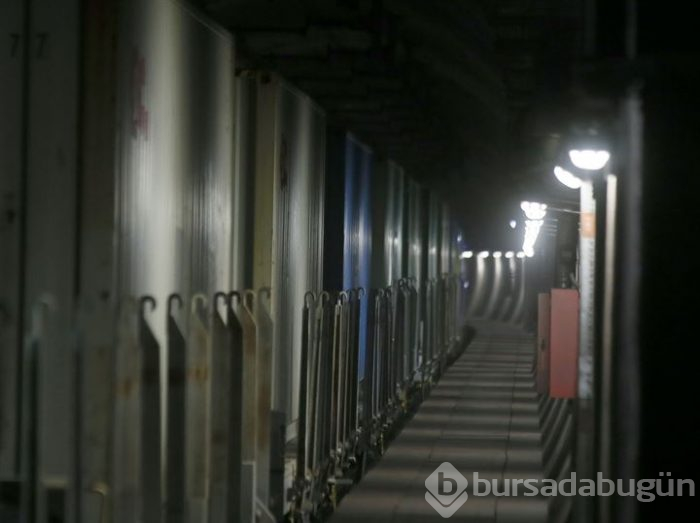 Çin'den Avrupa'ya giden ilk yük treni Marmaray'dan geçti