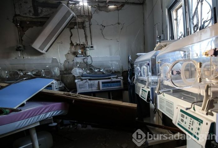Rusya, İdlib'teki bir hastaneyi vurdu... Bebeklerin de bulunduğu hastanede yangın çıktı!