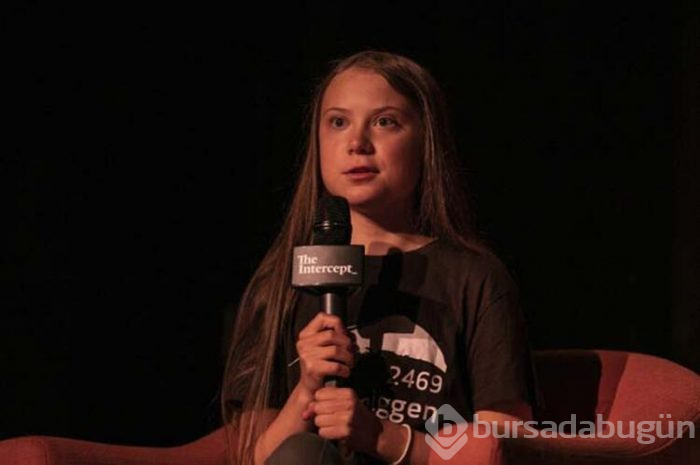 Genç aktivist Greta Thunberg arabayı kaptı