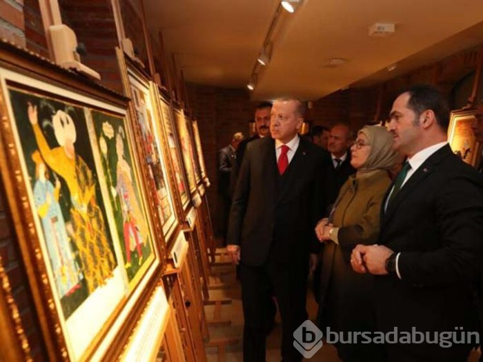 Cumhurbaşkanı, Gül Baba Türbesi'ne gitti