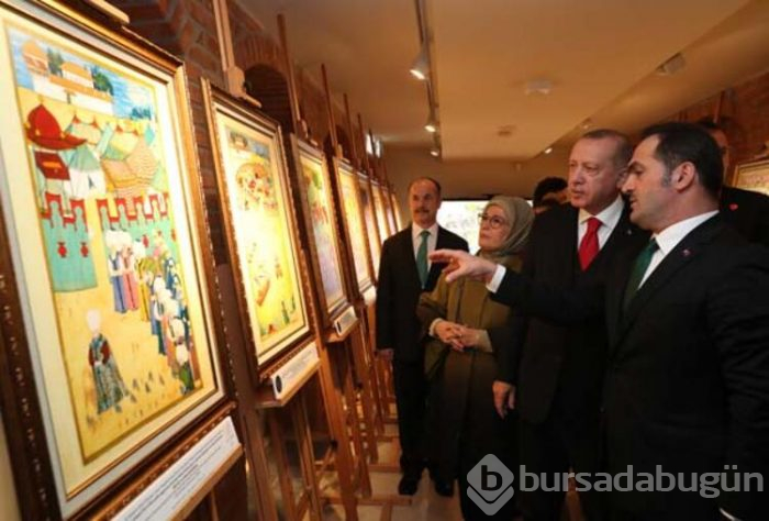 Cumhurbaşkanı, Gül Baba Türbesi'ne gitti