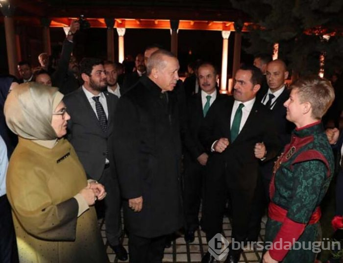 Cumhurbaşkanı, Gül Baba Türbesi'ne gitti