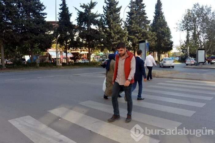 Trafikteki tartışma bakın nasıl son buldu