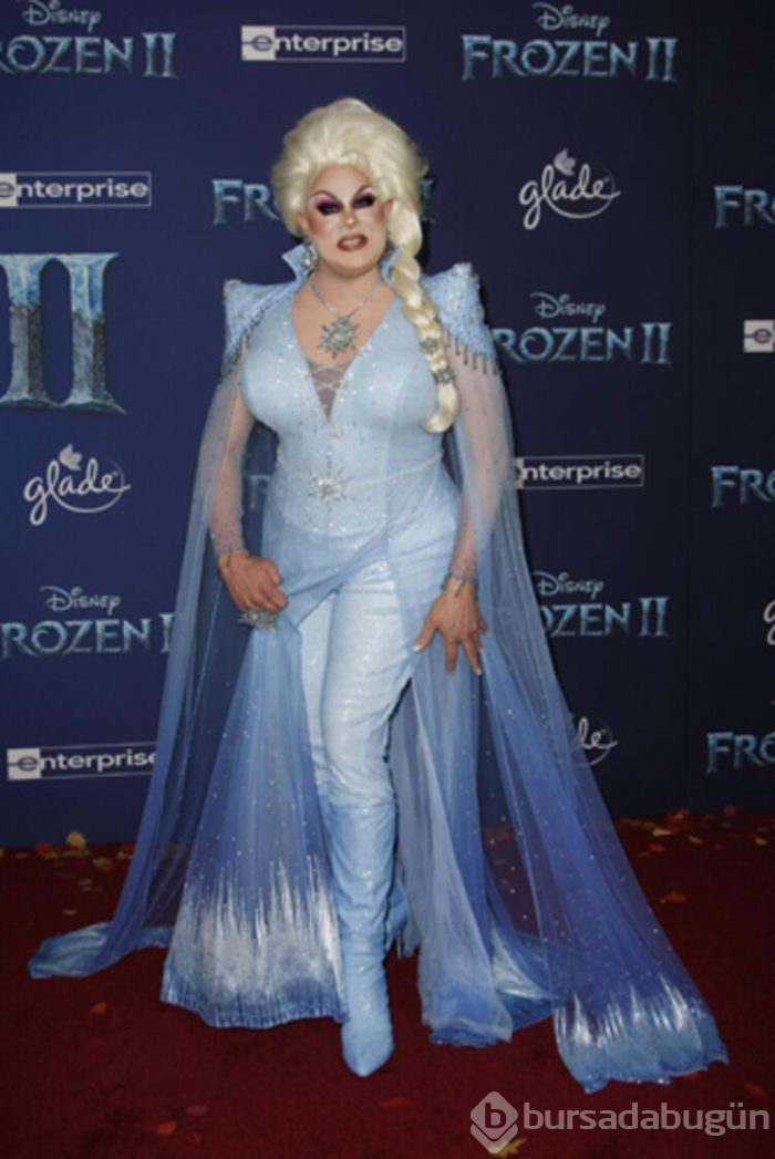 Frozen 2'nin galasında renkli görüntüler