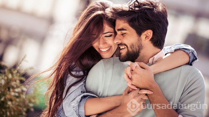 Partnerinizin size aşık olduğunun 5 kanıtı!
