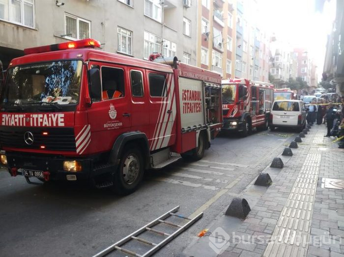 Yangında mahsur kalan kadın itfaiye ekipleri tarafından kurtarıldı