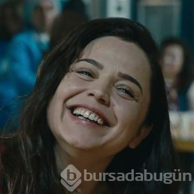 Cemile karakterine hayat veren Pelin Ermiş, şimdilerde güzelliğiyle göz kamaştırıyor