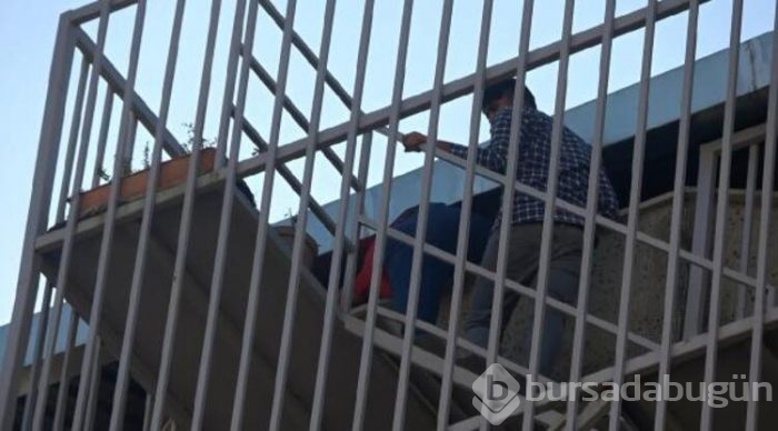 Maaşını isteyen işçiyi dövdüler