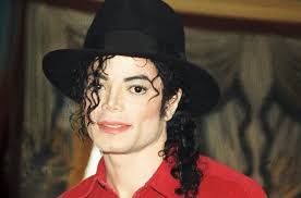 Michael Jackson İngiltere Kraliçesi'nden ne istemiş bakın!