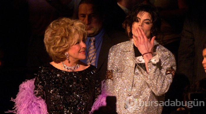 Michael Jackson İngiltere Kraliçesi'nden ne istemiş bakın!