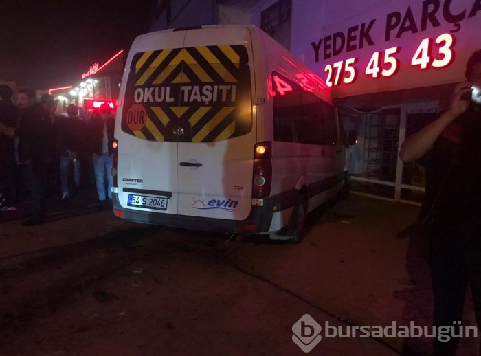 4 araç birbirine girdi: 1'i bebek 3 ölü, 7 yaralı