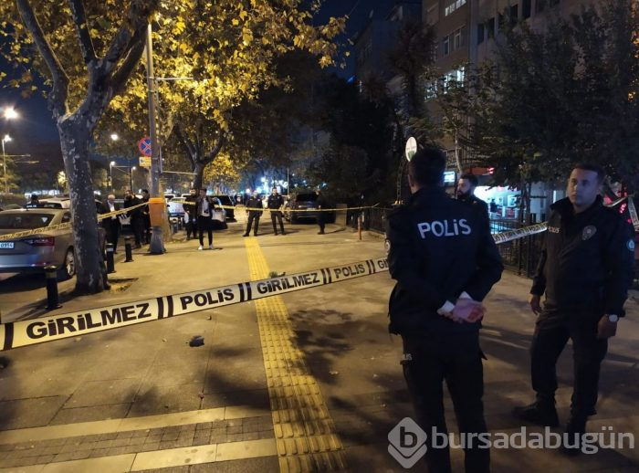Otelin kafesinde kanlı infaz