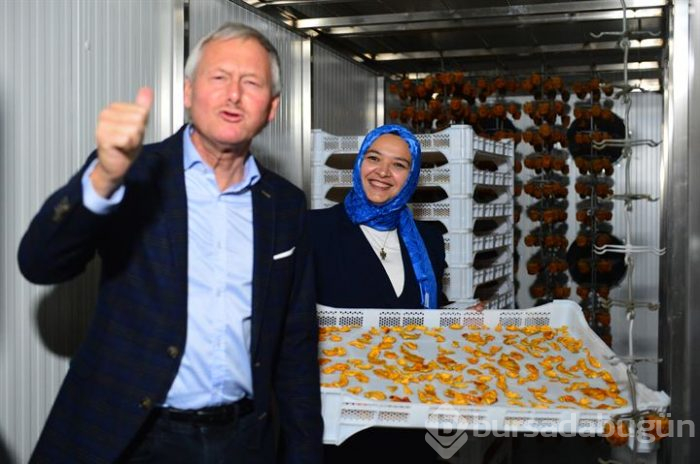 Belediyeden kovuldu, kendi işinin patronu oldu