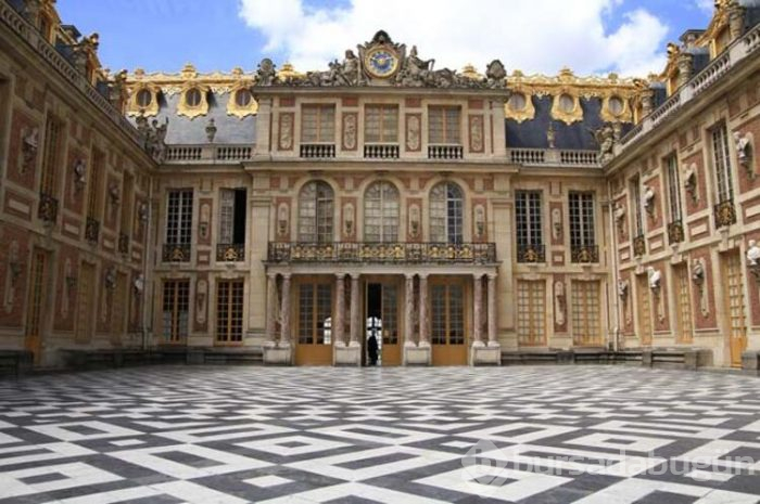 Versailles Sarayı otele dönüyor!