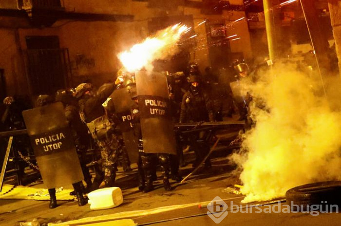 İstifa etti, dünya kilitlendi!
