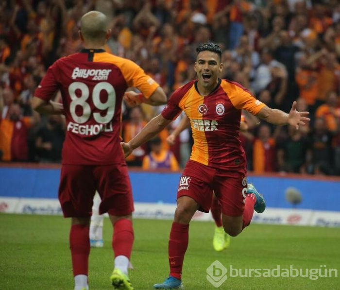 Falcao sahalara dönüyor!