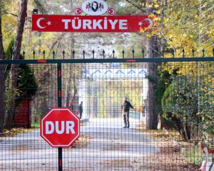 DEAŞ'lı terörist sınır dışı edilip arada kaldı!