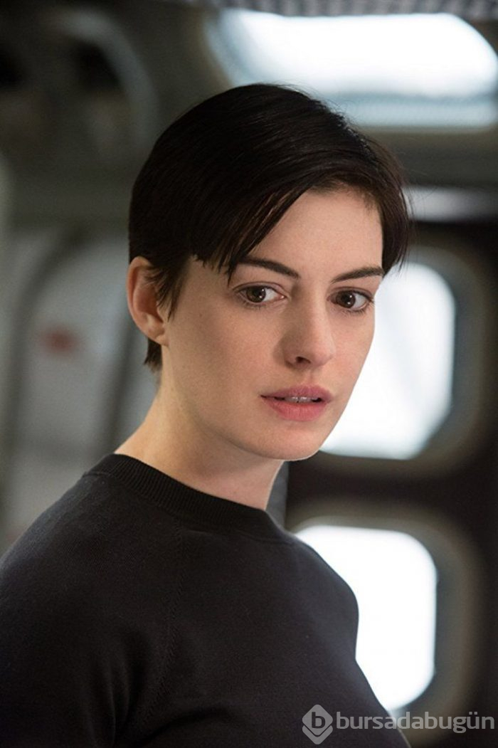 37. yaşına özel fotoğrafla Anne Hathaway