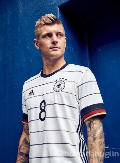 Euro 2020'de ülkelerin giyeceği formalar belli oldu