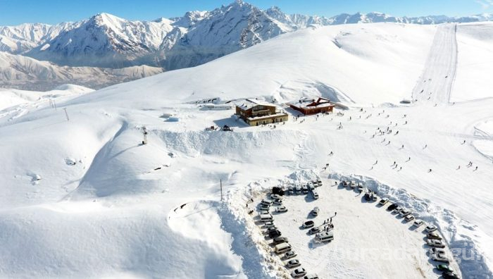 Hakkari kayak tutkunlarını bekliyor: Merga Bütan Yaylası
