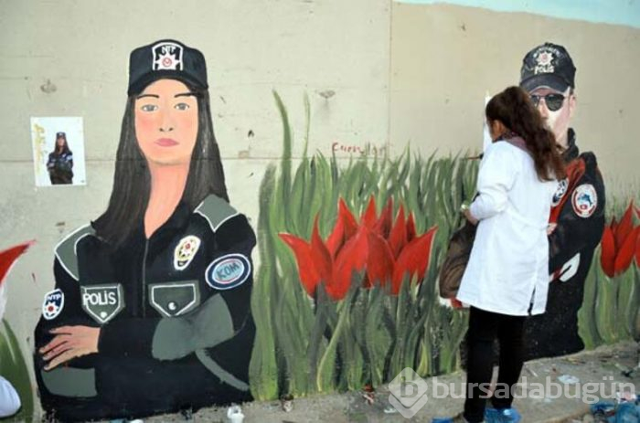 Öğrenciler, güvenlik duvarını sanat eserine çevirdi