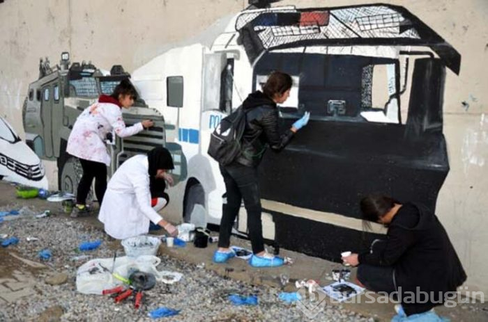 Öğrenciler, güvenlik duvarını sanat eserine çevirdi