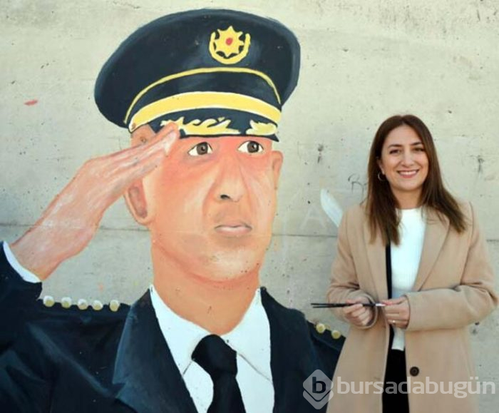 Öğrenciler, güvenlik duvarını sanat eserine çevirdi