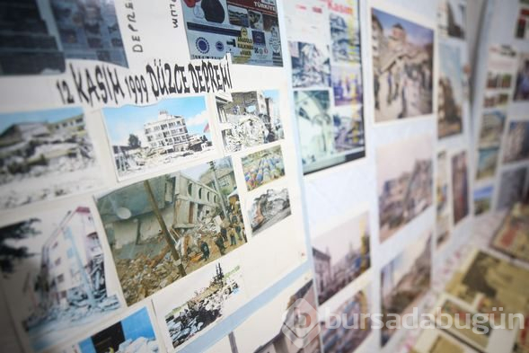 Felaketin 20. yılında depremin izleri fotoğraf karelerinde