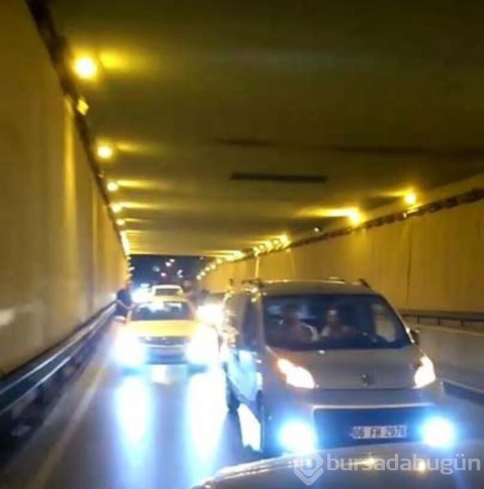 İstanbul'un göbeğinde terör estirdiler!