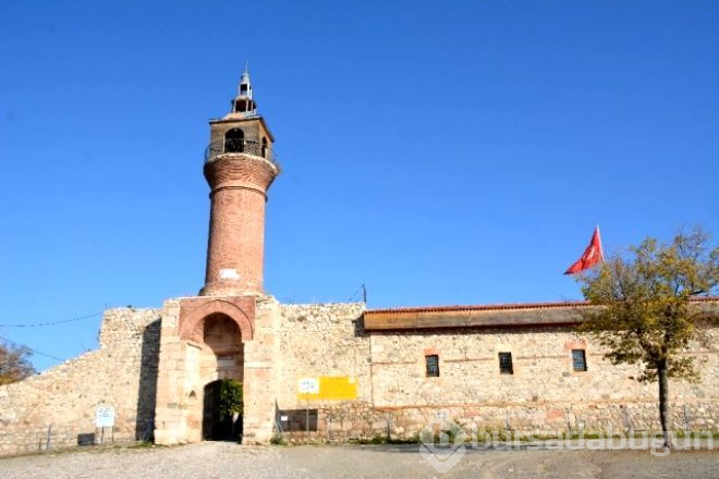 4 bin yıllık tarihi kalede korkutan görüntü!