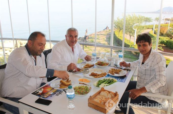 Taka görünümlü restoran ilgi görüyor