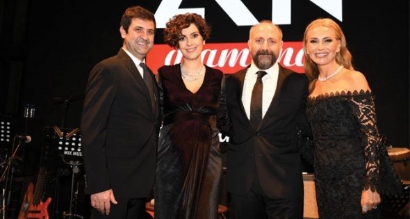 Zen Pırlanta'nın yeni yüzleri, Bergüzar Korel ve Halit Ergenç
