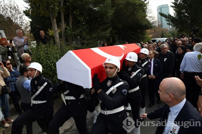 Mümtaz Soysal son yolculuğuna uğurlandı