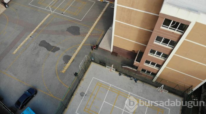 Sınava girmemek için pencereden atladı