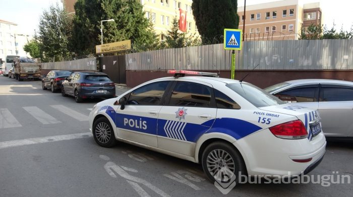 Sınava girmemek için pencereden atladı