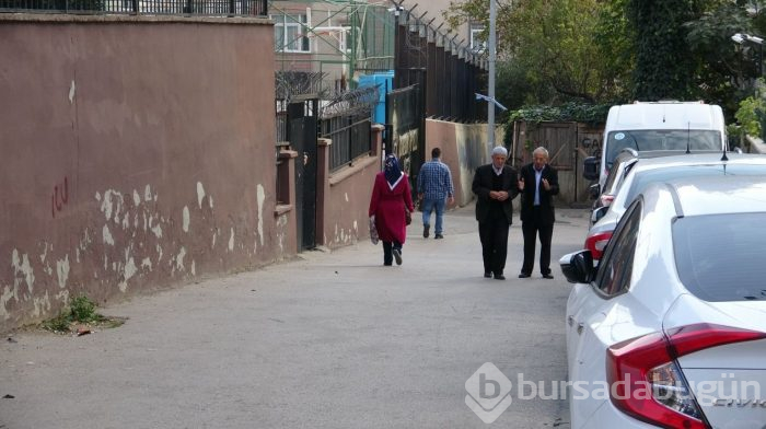 Sınava girmemek için pencereden atladı