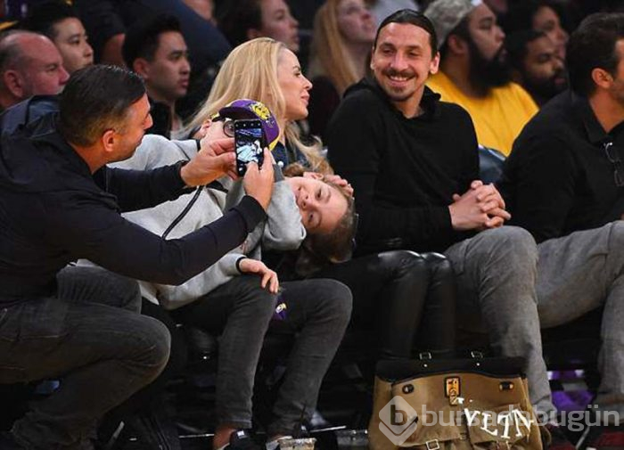 NBA maçlarında dikkat çeken ünlüler... 