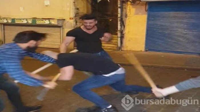 Sopa, demir ve sandalyelerle kavga ettiler!