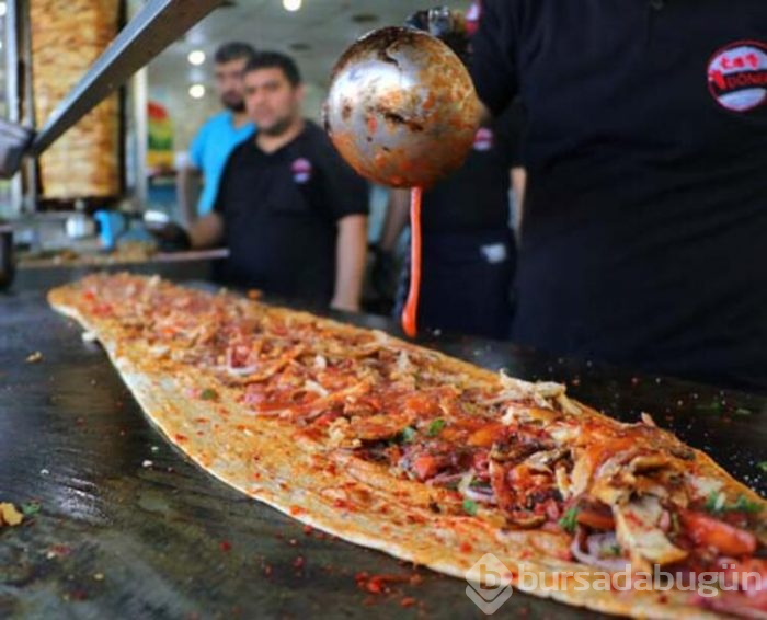Adana'dan 'Piton döner'... 1 buçuk metre!