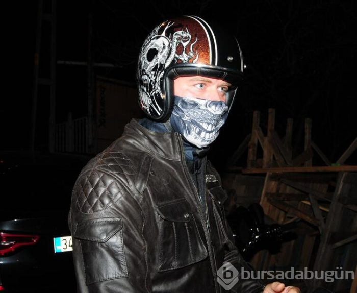 300 bin TL'lik motoruyla poz verdi!