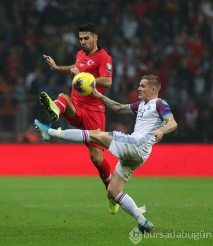 Türkiye - İzlanda maçının ardından spor yazarlarının görüşleri! 