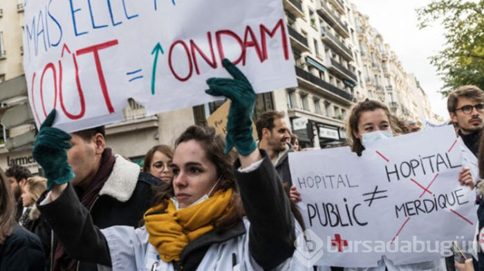 Fransa'da hastane personelleri protesto yapıyor!