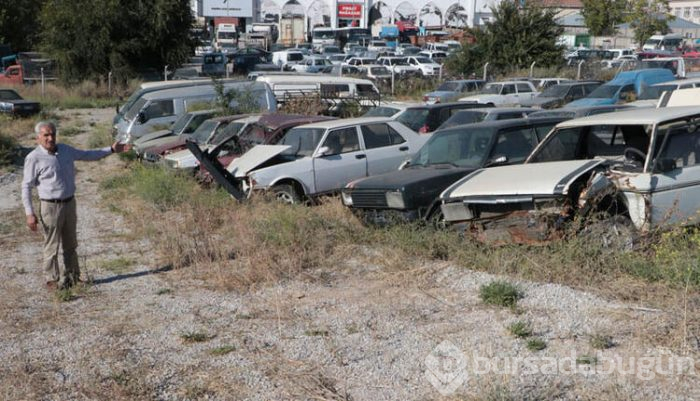 Ankara'da yüzlerce araç çürüyor!