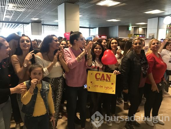 İspanya'ya giden oyuncu Can Yaman'a yoğun ilgi!